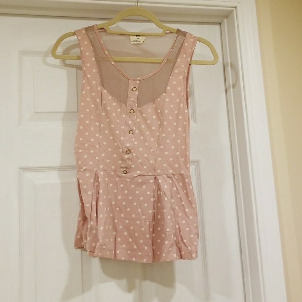 *Worn once* Urban Outfitters top